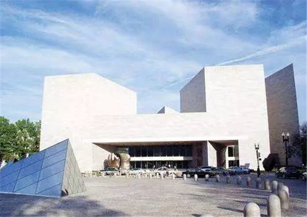 贝聿铭博物馆设计作品-图1