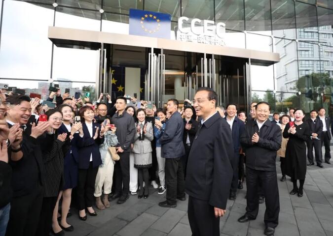 总理到成都考察,由中展设计及施工的中国-欧洲中心展厅火了 总理到成都考察,由中展设计及施工的中国-欧洲中心展厅火了